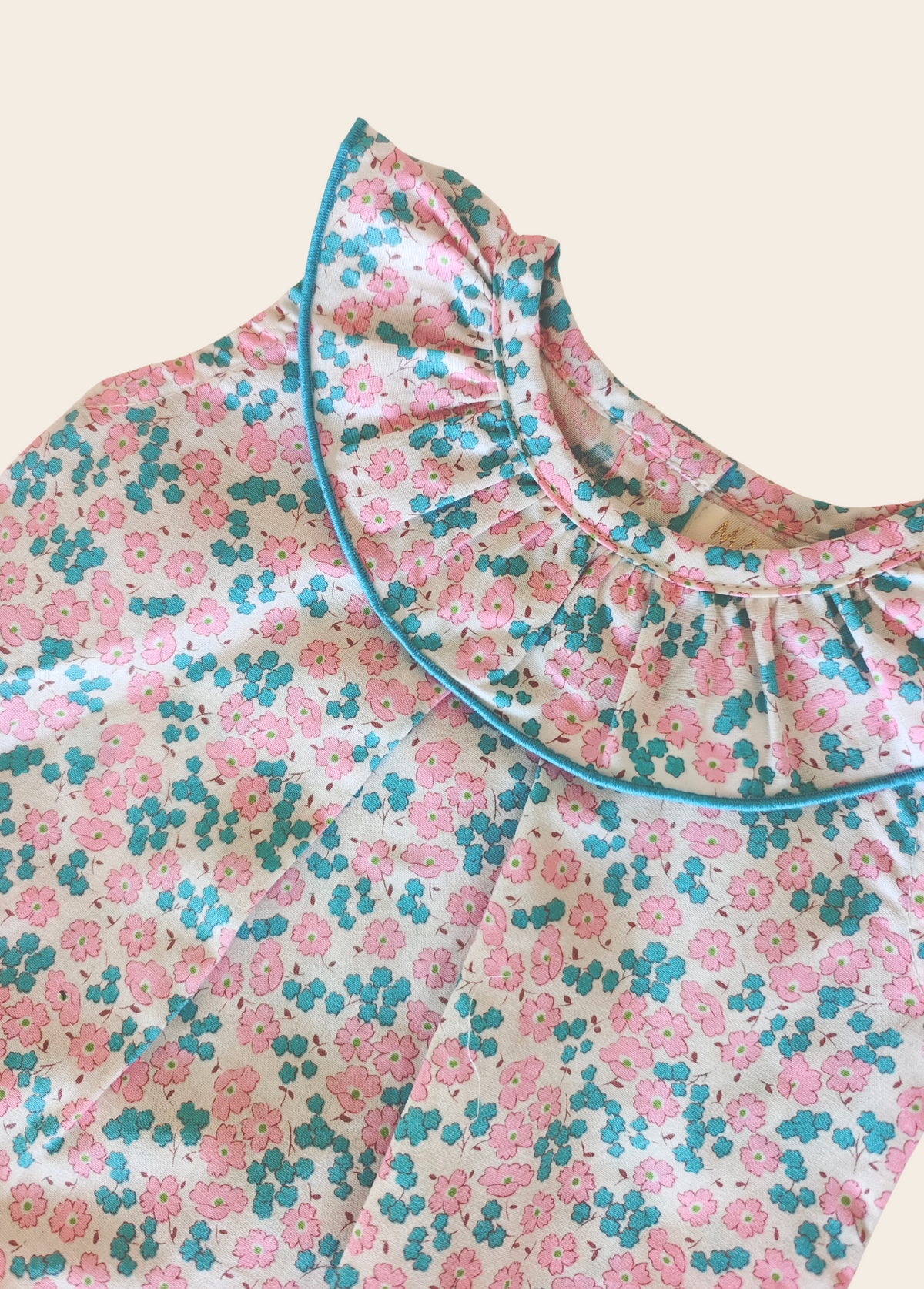 Conjunto Ópalo Flores Calipso