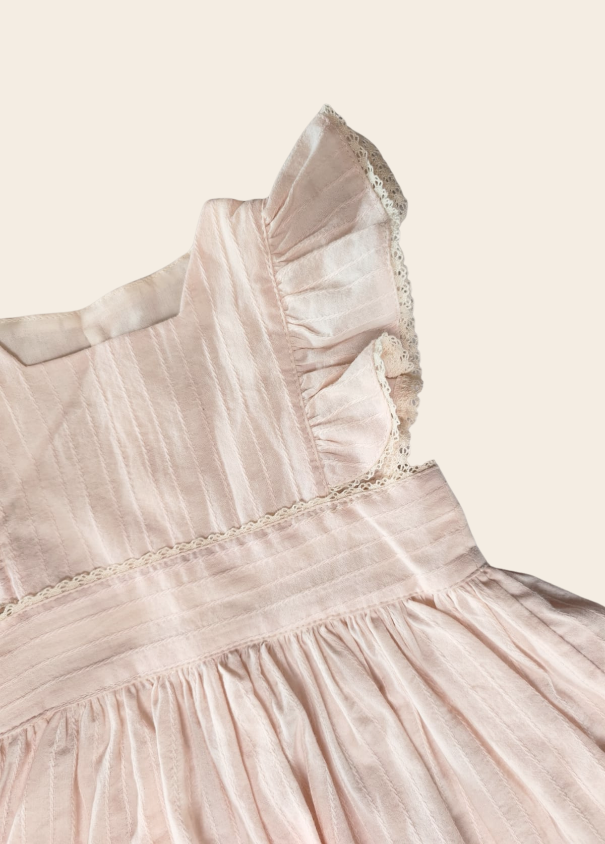 Vestido Rubí Rosado Líneas