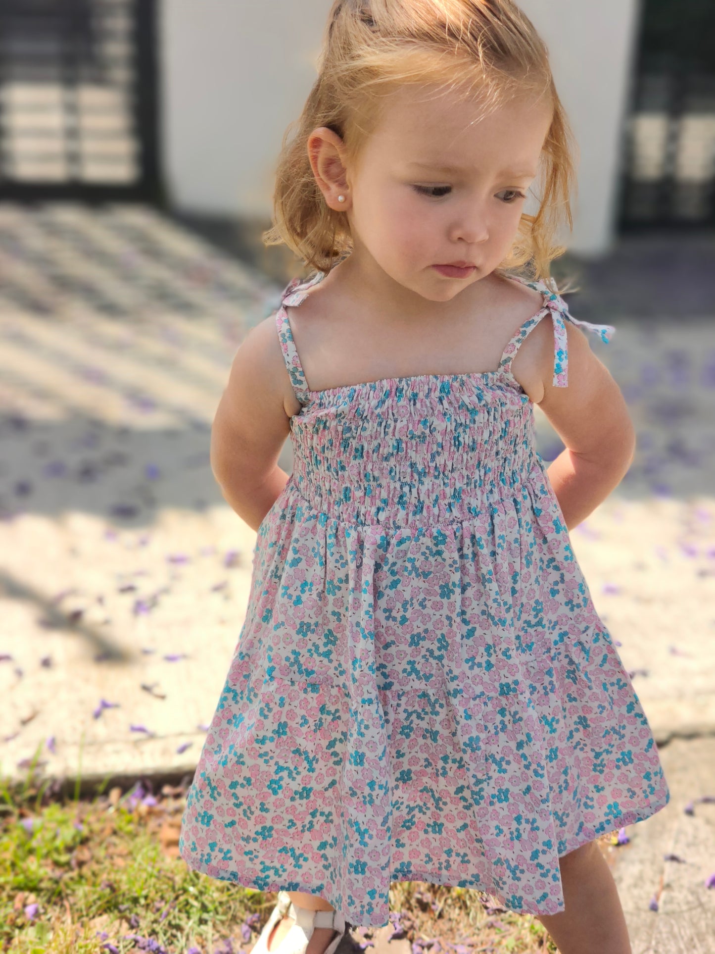 Vestido Tiritas  Flores Rosadas