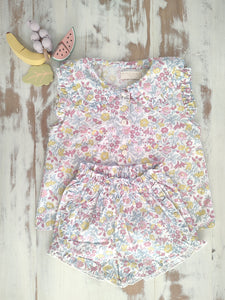 Short Dalia Burdeo